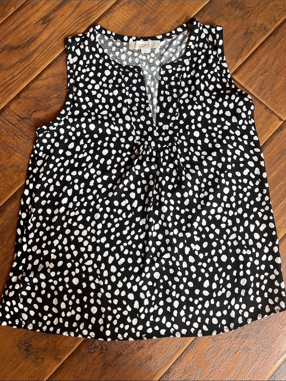 LOFT Black and White Sleeveless Dot-Print Camisole